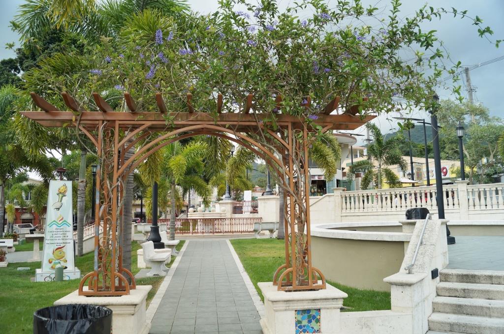 ZeePuertoRico.com : Adjuntas